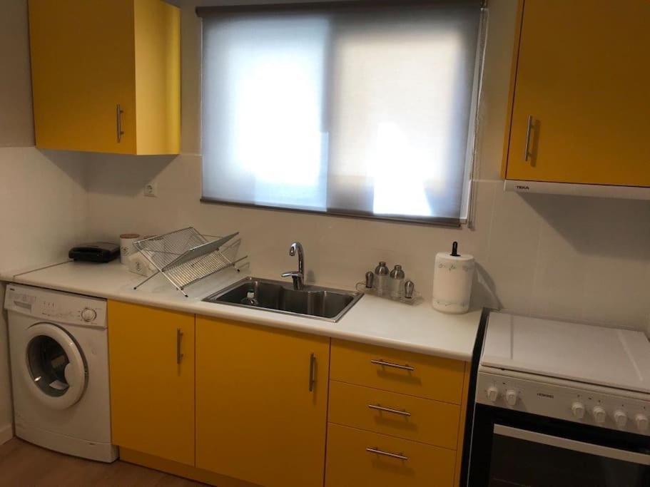 Appartement Kyparissia Cozy Flat - 5Mins Walking From Beach Extérieur photo